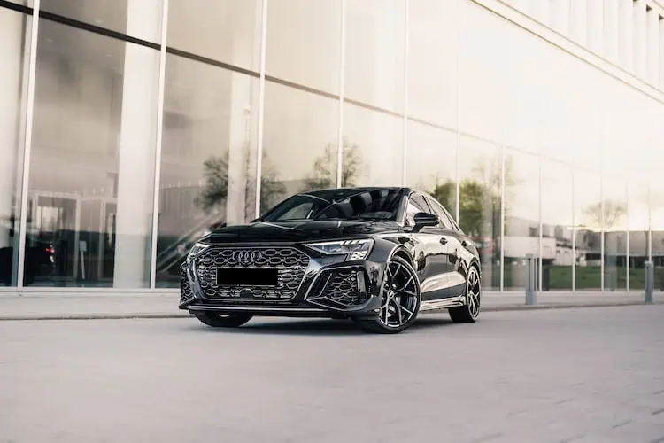 Audi RS3 Limousine Langzeitmiete