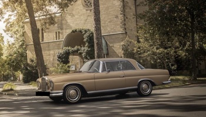 Mercedes-Benz 250 SE mieten in Berlin