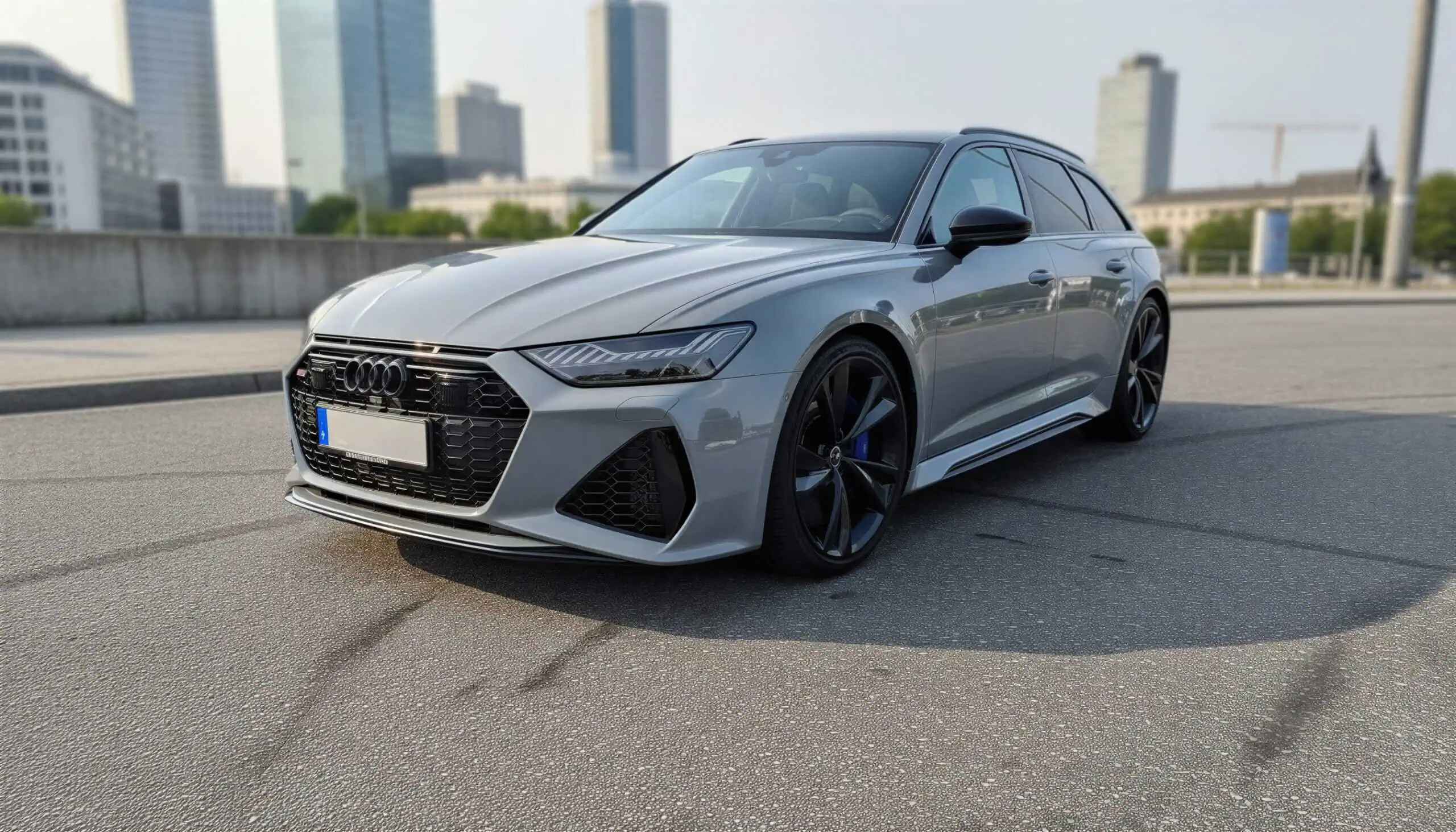 Audi RS6 C8 mieten in Dortmund hero