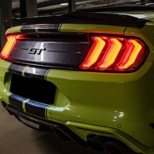 Heckansicht vom Ford Mustang GT Cabrio in Köln