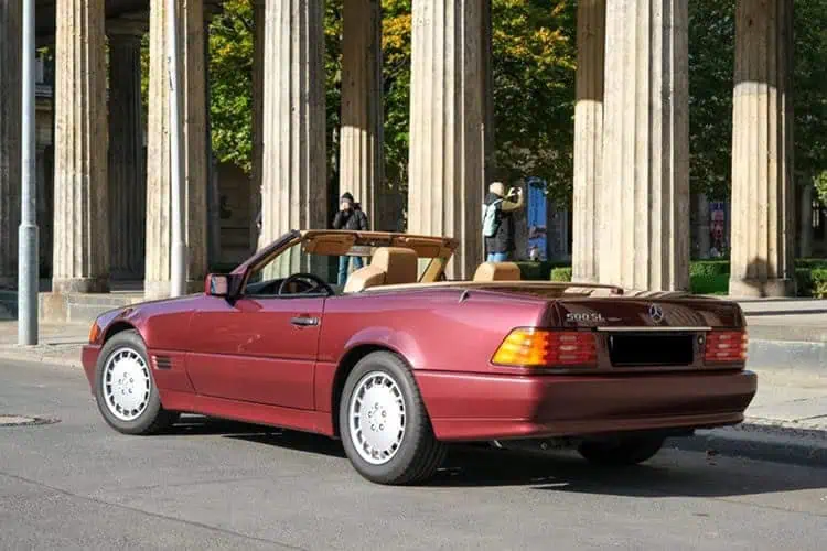 Heckansicht vom Mercedes SL 500 zum mieten in Berlin