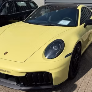 Porsche 992 Carrera GTS mieten in Kassel vorne