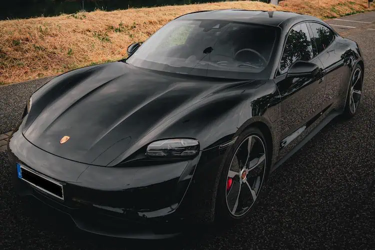 Porsche Taycan 4S Langzeitmiete