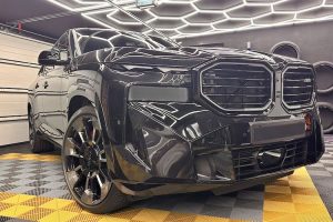 BMW XM mieten in Kassel
