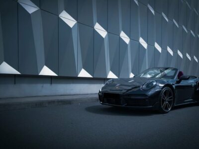 Porsche 911 Turbo S Cabrio mieten in Berlin