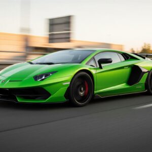 Lamborghini Aventador SVJ mieten in Berlin hero