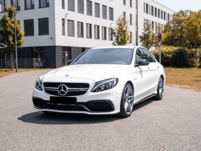 Mercedes C63 AMG mieten in München