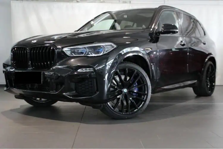 BMW X5 M50d mieten in Würzburg
