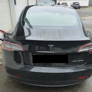 Heck vom Tesla Model 3 in Paderborn