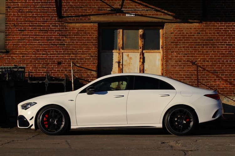 Seitenansicht vom Mercedes CLA 45s AMG in Dortmund