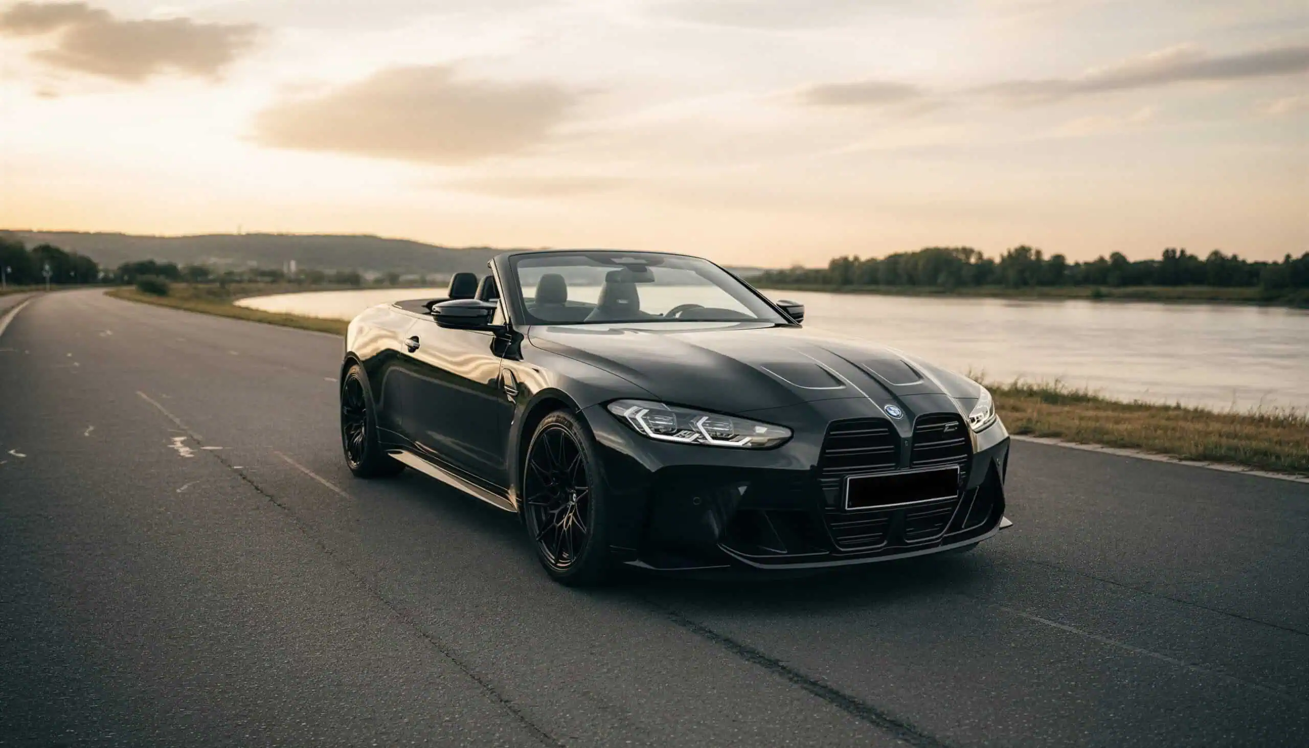 BMW M4 Cabrio mieten in Ludwigshafen hero