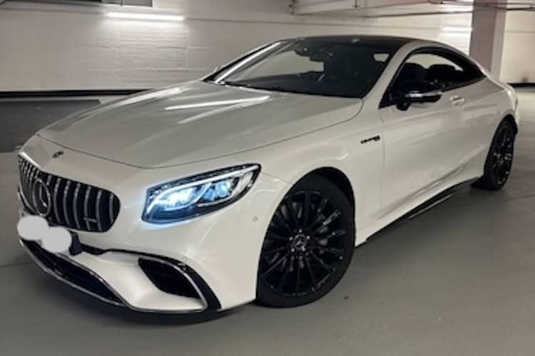 Vorderseite von Mercedes S500 S63 AMG mieten in Dortmund