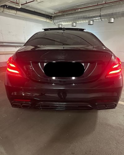 Heckansicht von Mercedes Benz S500 AMG mieten in Dortmund