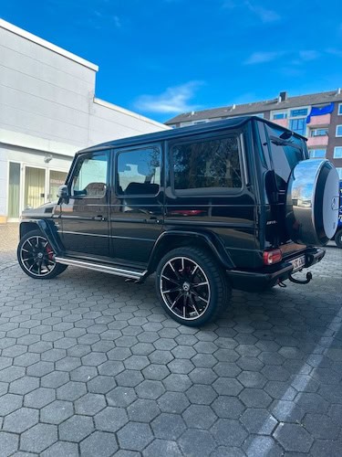 Seitenansicht von Mercedes G63 AMG Klasse mieten in Dortmund