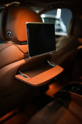 Rücksitze von Bentley Bentayga First Edition in Berlin