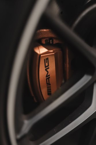 Bremsscheibe von Mercedes GLC63 S AMG mieten in Dortmund