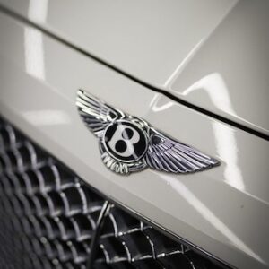 Motorhaube von Bentley Bentayga First Edition in Berlin
