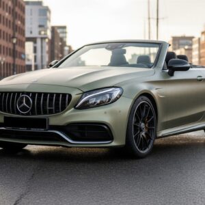 Mercedes-Benz C63S AMG Cabrio mieten in Hamburg hero