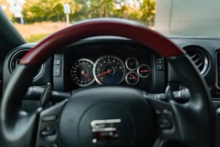 Lenkrad vom Nissan GT-R in Frankfurt