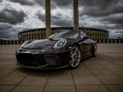 Vorderseite von Porsche 911 GT3 mieten in Berlin