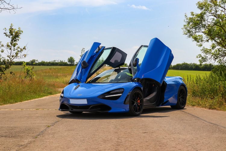 Frontansicht vom McLaren 720s in Erfurt