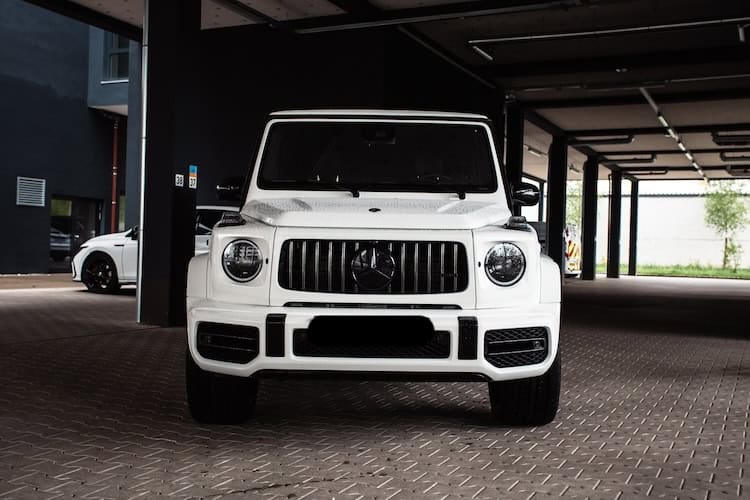Frontansicht von Mercedes G63 mieten in München