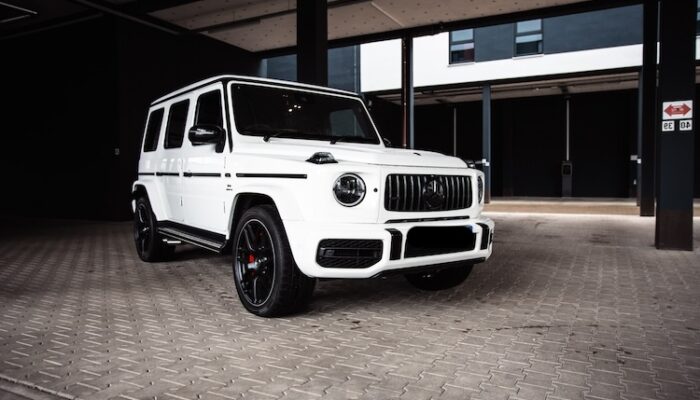 Vorderseite von Mercedes G63 mieten in München
