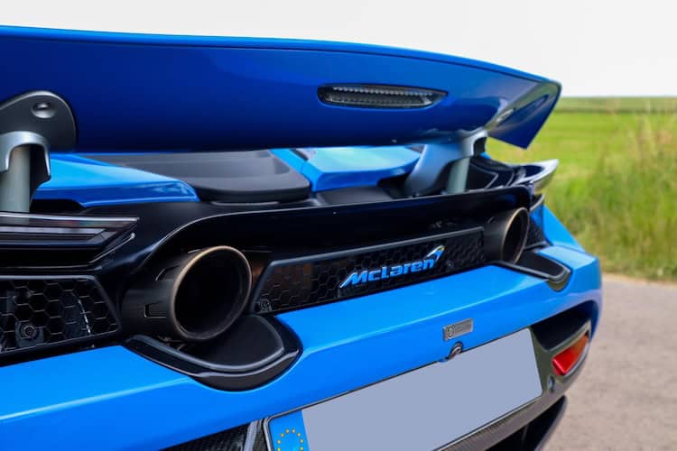 Heck und Endrohre vom McLaren 720s in Erfurt