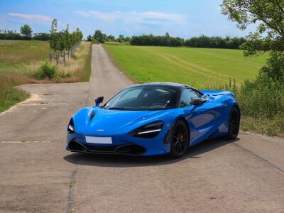 McLaren 720s mieten in Erfurt