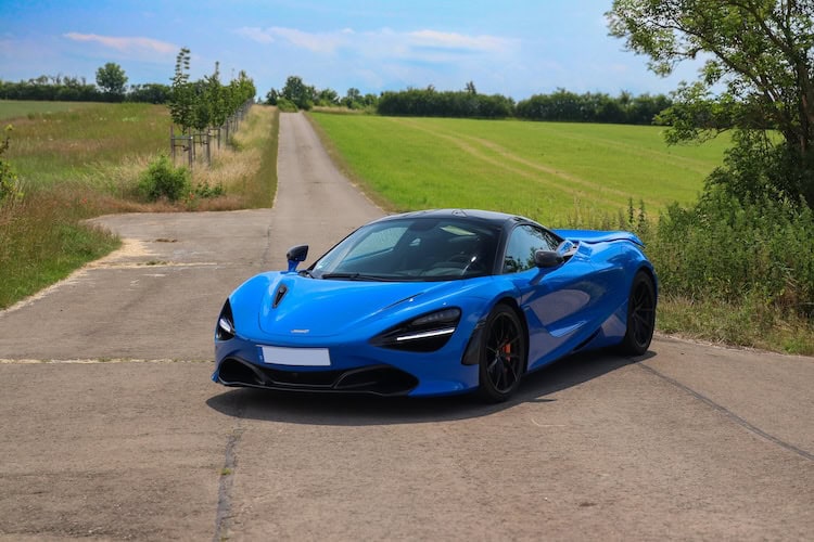 McLaren 720s mieten in Erfurt