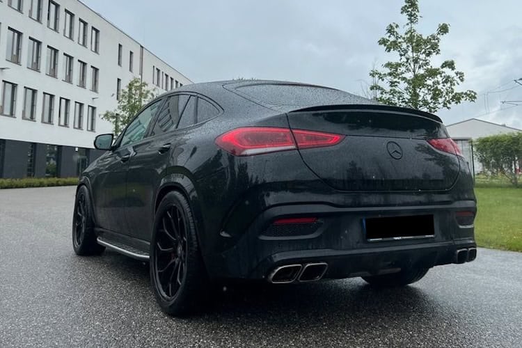 Heckansicht vom Mercedes GLE 63 S AMG in München