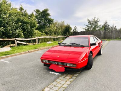 Ferrari Mondial mieten in Frankfurt