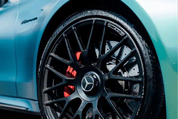Reifen Mercedes-Benz C63S AMG Cabrio in Karlsruhe