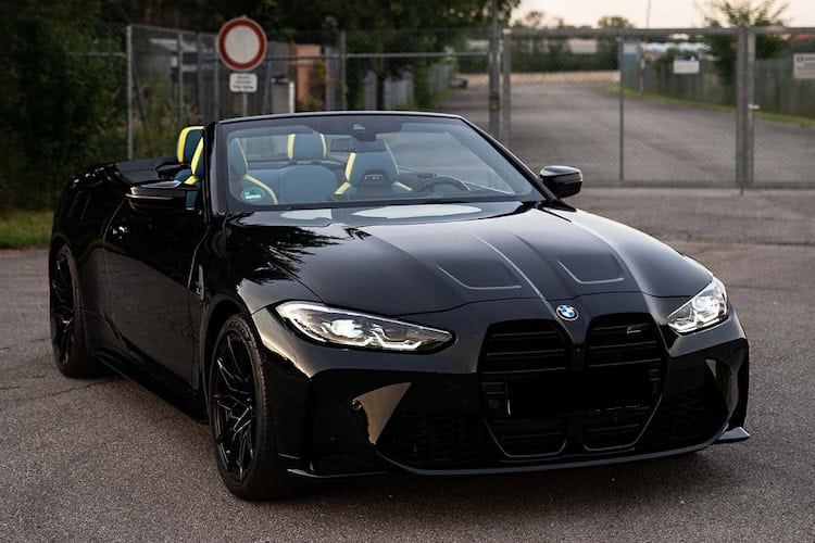frontansicht vom BMW M4 Cabrio in München