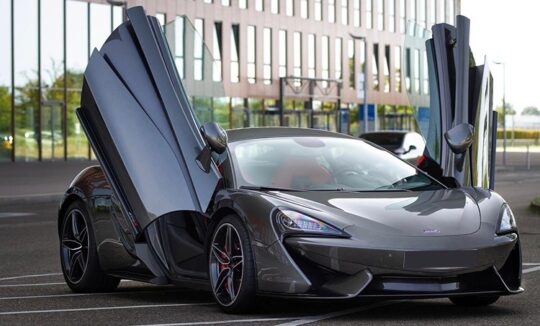McLaren 570S mieten in München