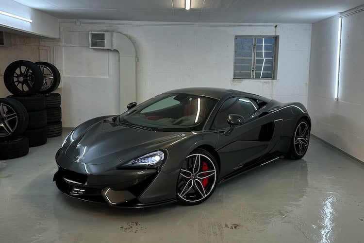 McLaren 570S mieten in München