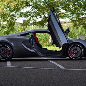 Seitenansicht McLaren 570S in München