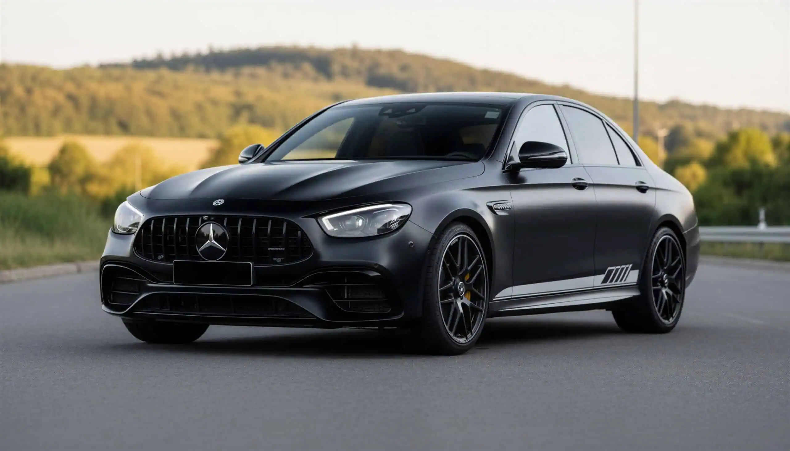 Mercedes E63s AMG mieten in Siegen hero