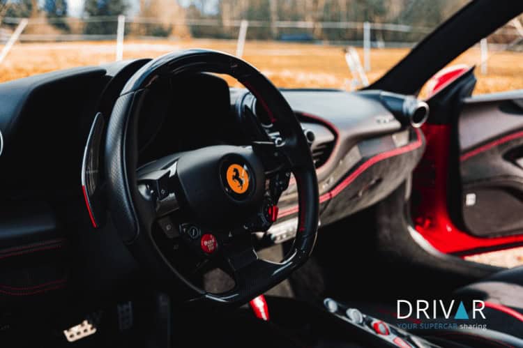 Interior vom Ferrari F8 Tributo