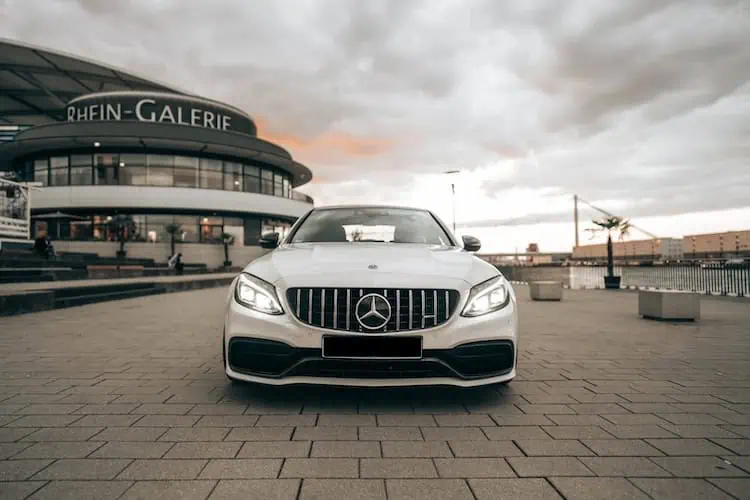 Mercedes C63 AMG vorne