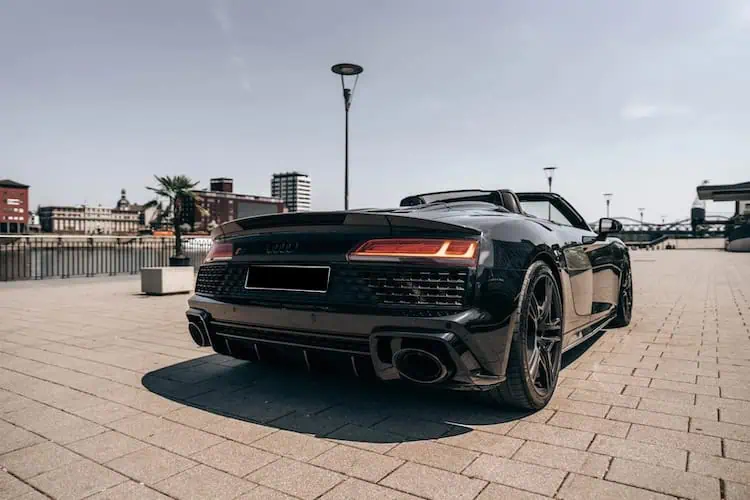 Audi R8 Cabrio V10 hinten rechts
