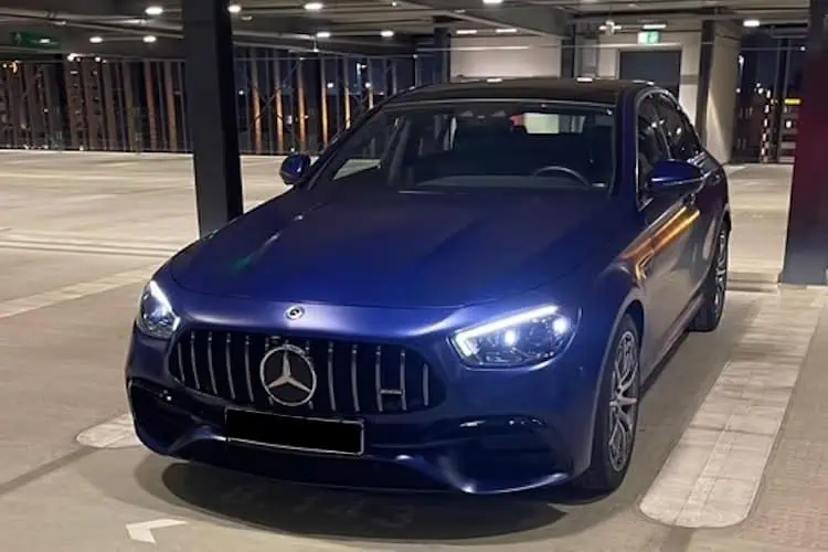 Mercedes E63 AMG mieten in Frankfurt