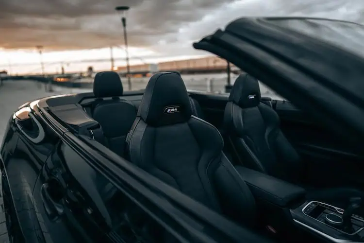 BMW M4 Cabrio Innenansicht hinten