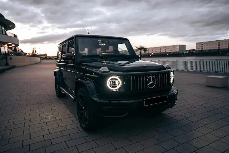 Mercedes G63 AMG vorne rechts