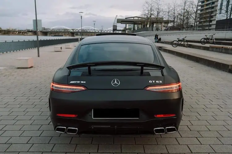 Mercedes AMG GT 63 hinten