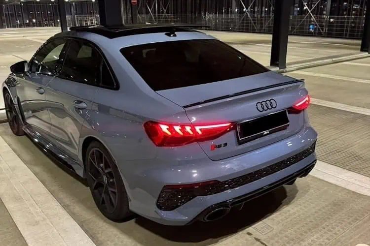 Heckansicht vom Audi RS3 in Frankfurt