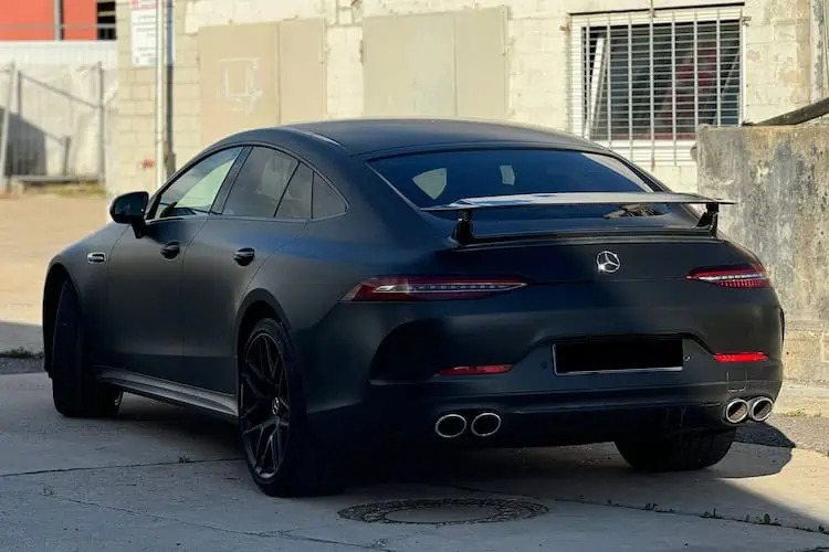 Seitenansicht hinten vom Mercedes SL43 AMG in Karlsruhe