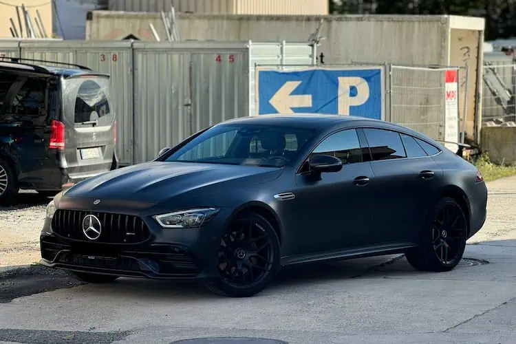 Seitenansicht vom Mercedes SL43 AMG in Karlsruhe