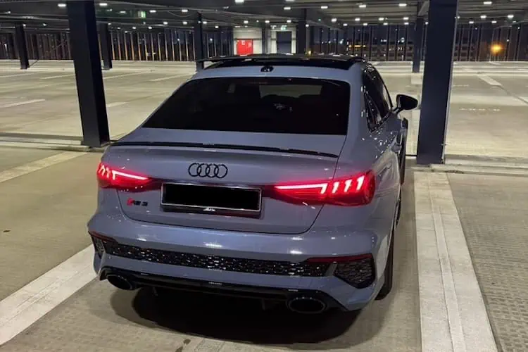 Heckansicht vom Audi RS3 in Frankfurt