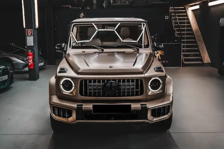 Frontansicht vom Mercedes G63 AMG in Köln